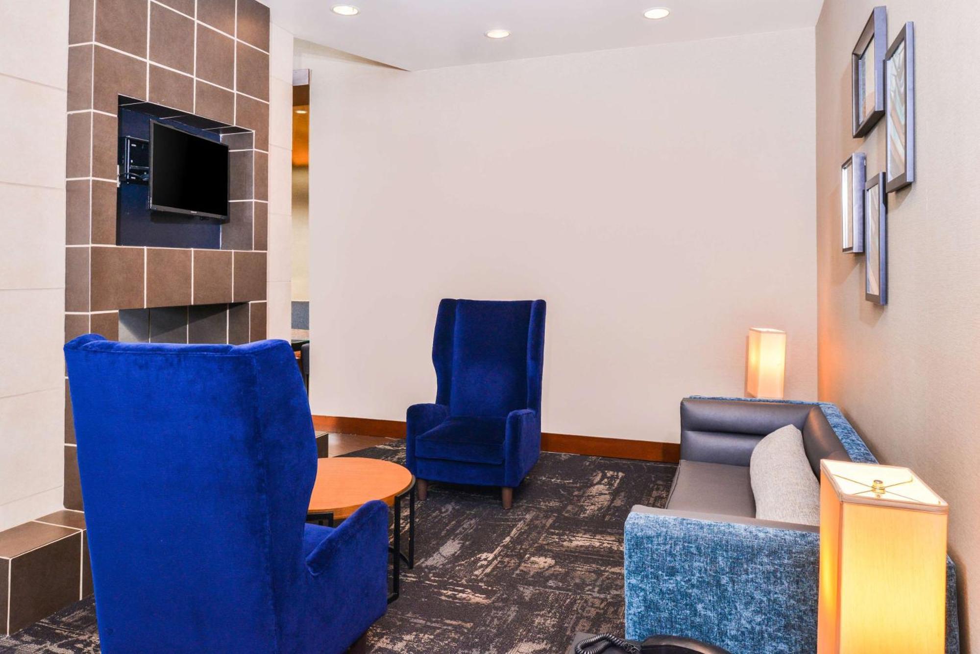 Hyatt Place Chesapeake Exterior photo